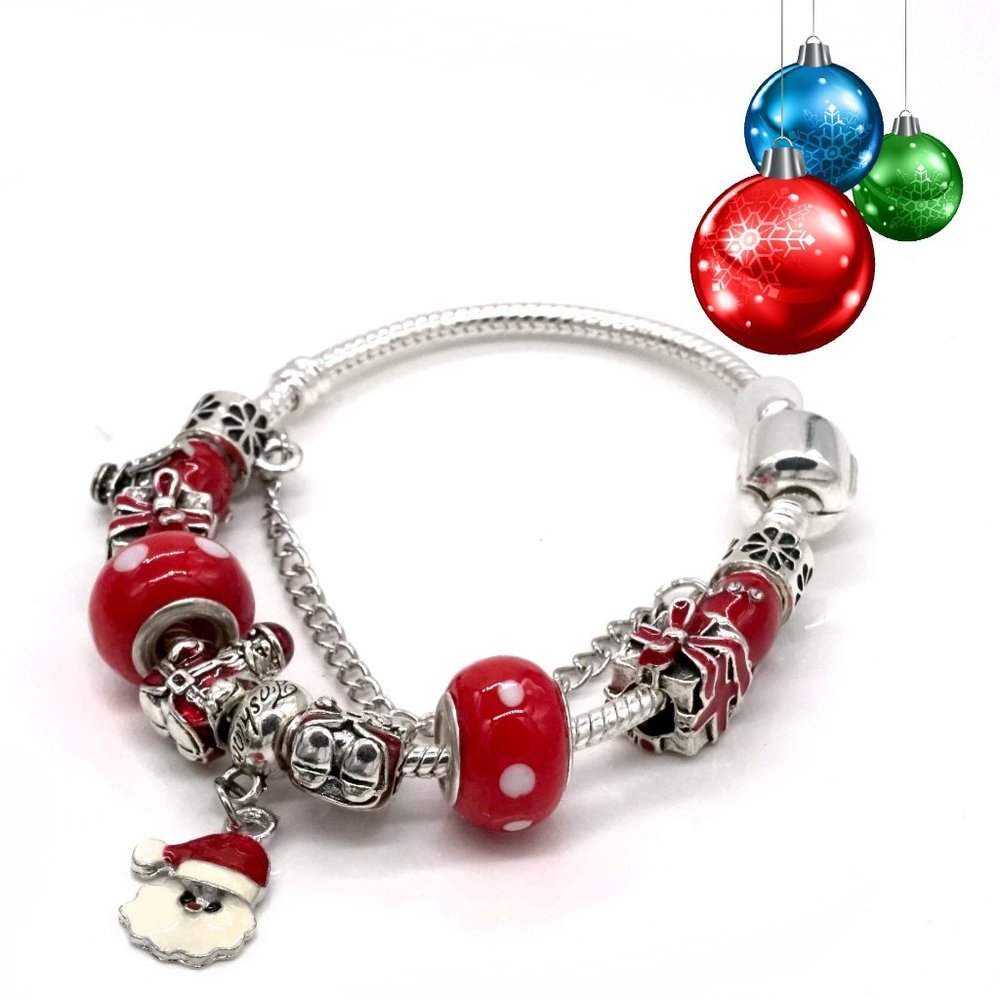 Christmas Bracelet with Santa Charm Euro Beads Silver Clasp.